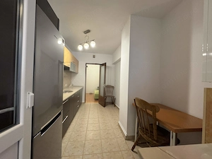 Garsoniera, et.3  3 cu acoperis, 38 mp, mobilat+utilat, Primaverii - imagine 13