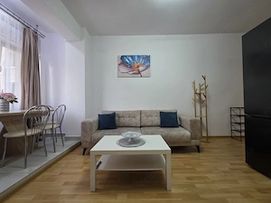 Metrou Universitate - Apartament 2 camere ! Centrala proprie !