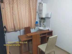 Km 4-5: apartament-spațiu cu intrare separată si balcon, 45mp,stradal ,două grupuri sanitare ,gaze - imagine 2
