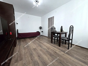 Apartament 2 camere, renovat, etaj 2   Micro 16 - imagine 2