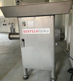 Masina de maruntit carne inox