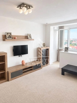 Apartament cu 3 camere, Decomandat, 70mp, zona Iosefin