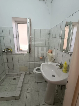 Apartament 2 camere in Centru -Piata  Mihai Viteazu - imagine 7
