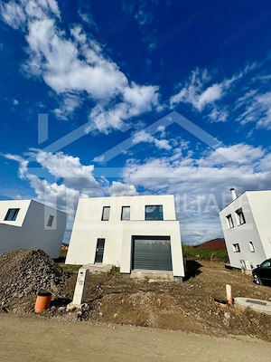 Casă individuală, 4 camere, 120mp utili, teren 442mp, Zona Unirii - imagine 2