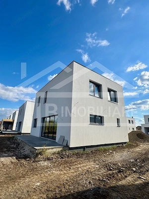 Casă individuală, 4 camere, 120mp utili, teren 442mp, Zona Unirii - imagine 3