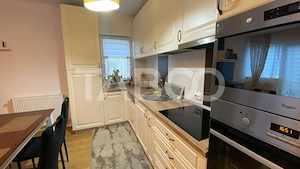 Apartament de inchiriat cu 3 camere si balcon etaj 1 Pets allowed - imagine 3