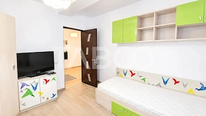 Apartament de inchiriat cu 3 camere si balcon etaj 1 Pets allowed - imagine 6
