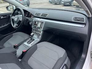 Passat 2013,Motor 2,0 Diesel,Cutie Automata,Pilot,Navi, - imagine 14