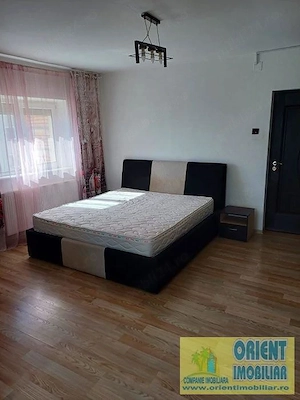 Cora, Bratianu, de inchiriat apartament 3 camere, mobilat, gaze - imagine 2