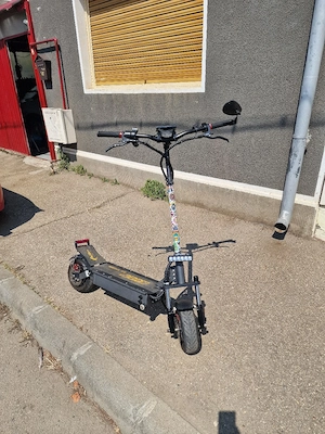 Trotinetă electrică KULT by UBGO II   1000W
