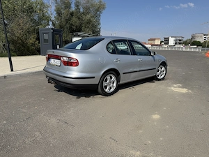 Seat Toledo 1.6 benzină 16v 2003  - imagine 5