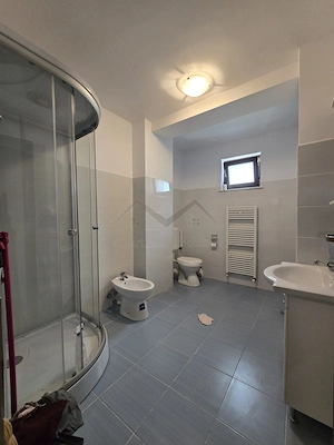Apartament 2 camere decmoandat Cug-Providenta - imagine 5
