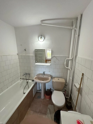 Apartament Pod de Fier-Inchirere - imagine 5