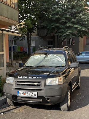 Land rover 