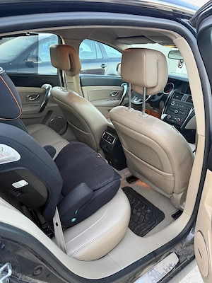 Vand  Schimb Renault Latitude 2.0 DCI, 150 cai putere - imagine 3