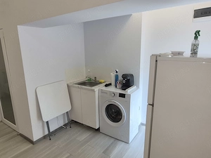 Ideal studenți, studio mobilat utilat, centrală gaz, AC, wi-fi,TVsmart, Faleză Nord,str. Pescarus22A - imagine 5