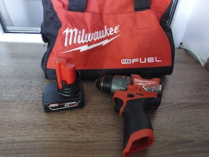 Autofiletanta Milwaukee M12 Fuel