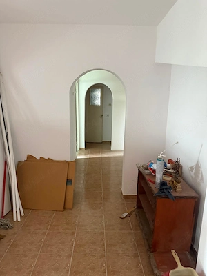 Apartament de vanzare,Turnu Magurele Teleorman,3 camere decomandat ultracentral zona 1Mai negocial - imagine 4