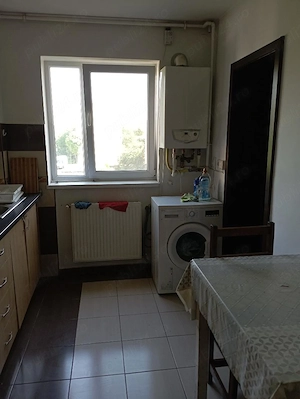Apartament 2 camere-mobilat-etaj2-zona Kogalniceanu Deva - imagine 2