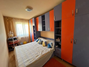 Apartament cu 2 camere si sufragerie  - imagine 8