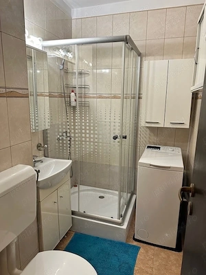 dristor etaj 7 chiar la metrou - imagine 7