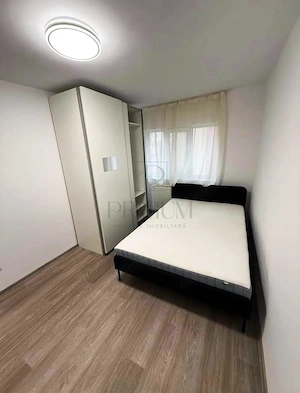 DAMBOVITA - 3 CAMERE - BLOC IZOLAT - RENOVAT - 2 BAI - ETAJ 3 - CENTRALA PROPRIE - CLIMA - imagine 6