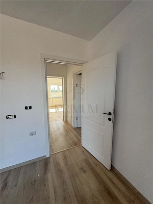 DUPLEX PE ETAJ 3 DORMITOARE BUCATARIE INCHISA TEREN 400 MP ZONA LINISTITA DE DEZVOLTARE - imagine 7