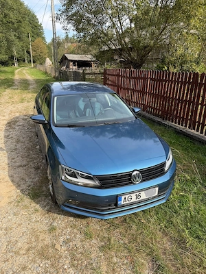 Volkswagen Jetta 1.2 TSI   2016   132.711 km   7.200   - imagine 3