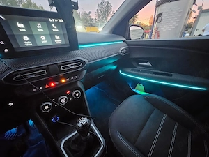 Vând Dacia Logan 2023