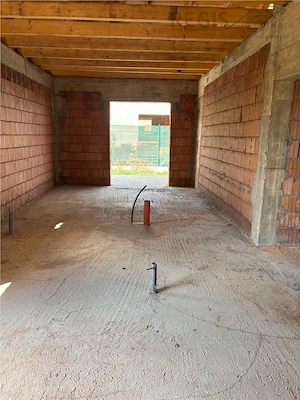 Casa nefinalizata de vanzare in Stupini - imagine 13