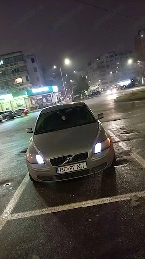 vand sau dezmembrez volvo s40 2005 2.0tdi