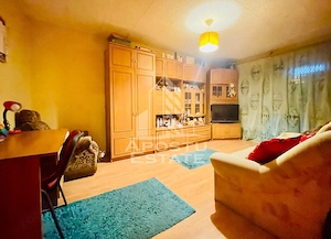 Apartament 3 camere decomandat - zona Vlaicu 5 Colturi