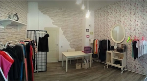 Vanzare afacere la cheie atelier de croitorie si magazin  - imagine 3