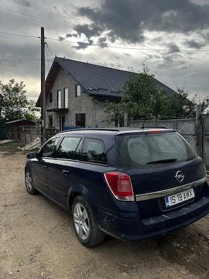 Opel Astra H 1.9 CDTI - imagine 2