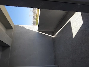 Inchiriez apartament cu 2 camere - imagine 3