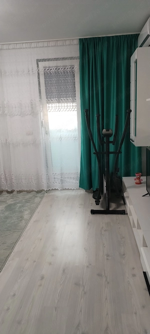Apartament cu 2 camere de închiriat  - imagine 3