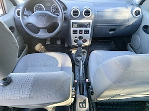 Dacia Logan 1,6 Benzină, Climă, Servo, stare SUPER  - imagine 8