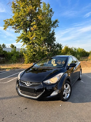 Hyundai Elantra 2012 - imagine 3