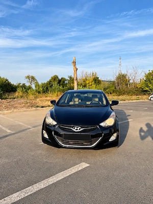 Hyundai Elantra 2012