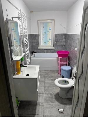 apartament 3 camere  - imagine 4