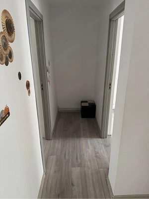 apartament 3 camere  - imagine 2