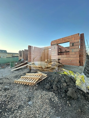 Duplex nou Sânandrei | 4 camere | 91 mp utili | 658 mp teren