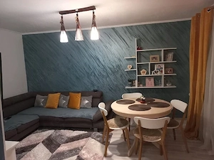 apartament 3 camere decomandat