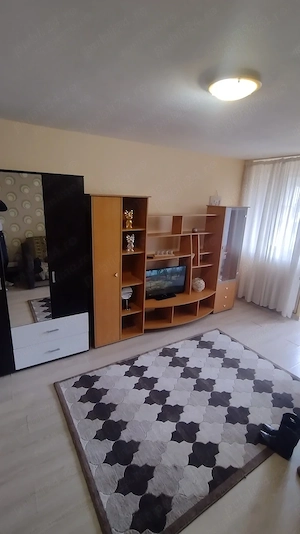Inchiriez (ofer) garsoniera Brasov, mobilata, ultracentral, conf. 1, etaj 6 din 9, utilata complet, - imagine 8
