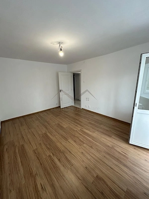 Apartament 4 camere etajul 1 Piata Dacia - imagine 5
