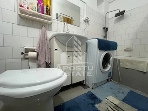 Apartament 2 camere, curte comuna. Zona Centrala - imagine 9