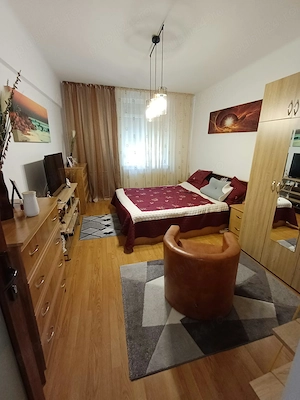 apartament doua camere decomandate - imagine 5