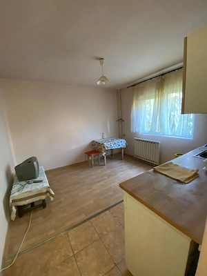 Vand apartament o camera  - imagine 3