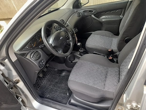 Vând Ford Focus 2001,Diesel, 75 Cp, 246.000 Km, 1753cm  - imagine 5