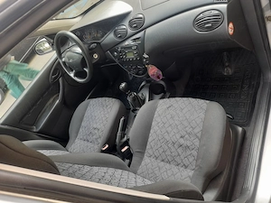 Vând Ford Focus 2001,Diesel, 75 Cp, 246.000 Km, 1753cm  - imagine 3